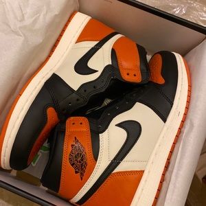 Jordan 1 shattered backboards
